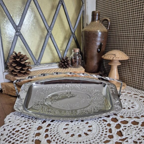 Set of 2 Vintage Silver-toned Butter Dishs with Folding Handles - Serving Tray - Picture 3 of 10